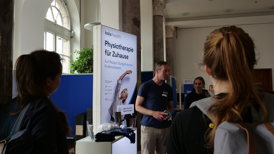 Health Care BY Your Side von Medical Valley (4)