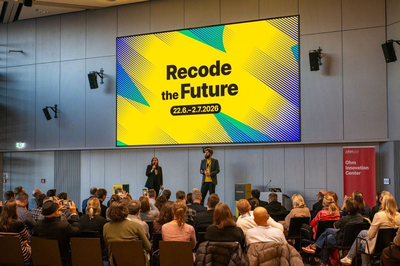 Das Jahresmotto: „Recode the Future“